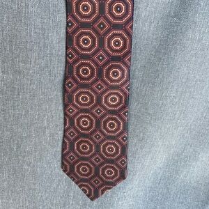Etienne Aigner 100% Silk Men's Diamond Necktie